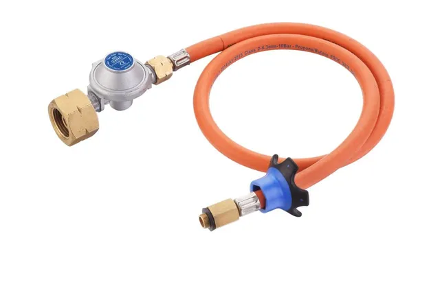 cadac-adaptersatz-hp-auf-lp-regler-mit-85-cm-schlauch-aus-metall image 1