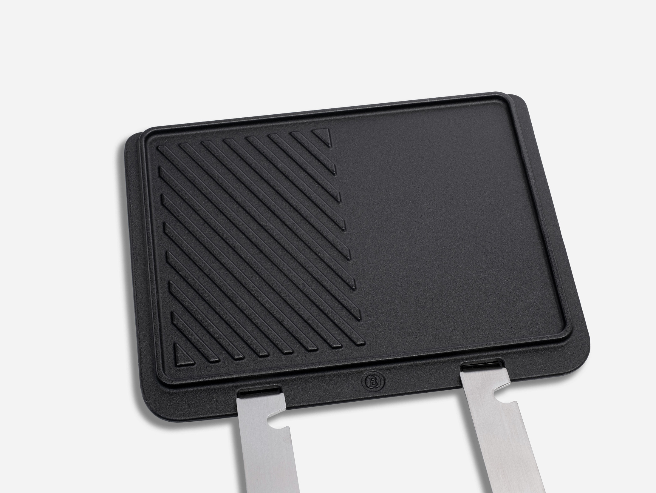 beefer-gusseisen-pfanne-xl-system-800-halb-glatt-halb-grillmuster image 2