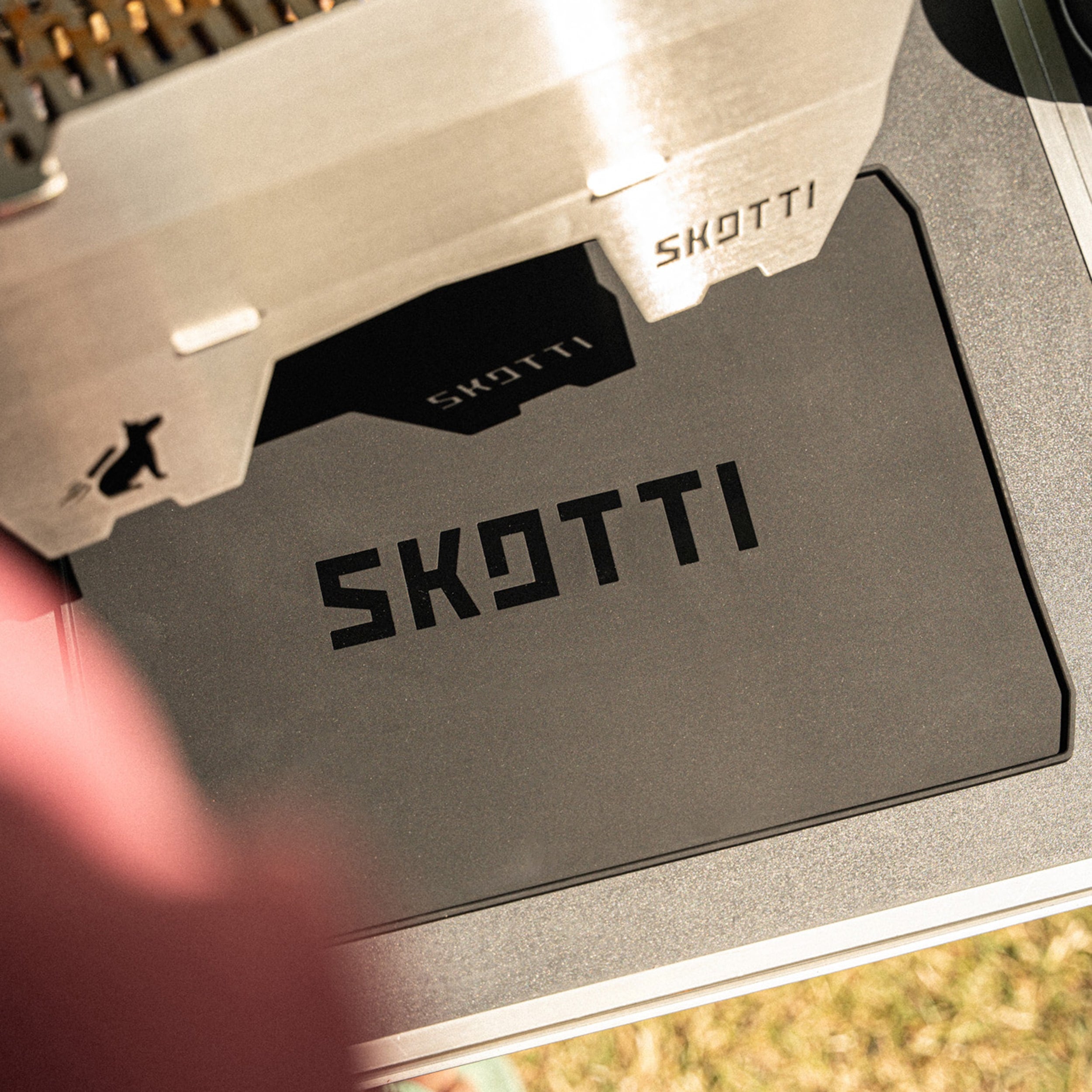 skotti-matt-silikon-matte-hitzeschutz-unterlage-f-r-skotti-grill image 3