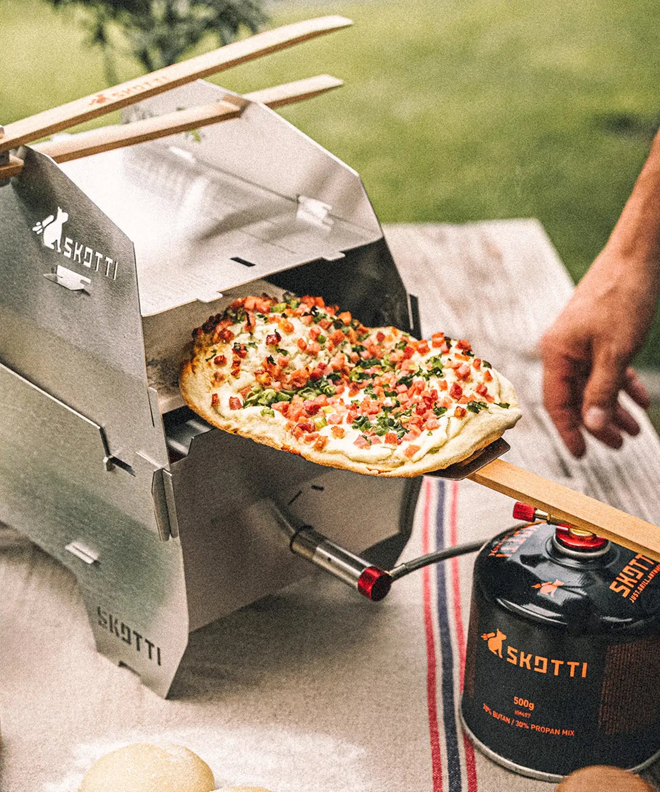 skotti-pizza-kit-mit-cap-stone-pizzastein-und-flip-f-r-skotti-grill image 6